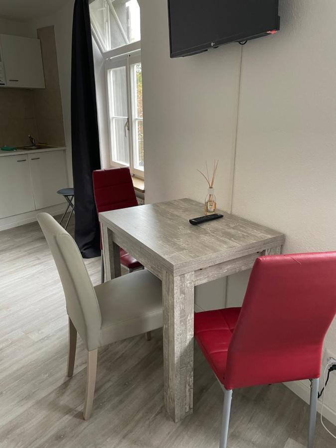Haus Zur Eiche Private 1 Zimmerstudios Coire